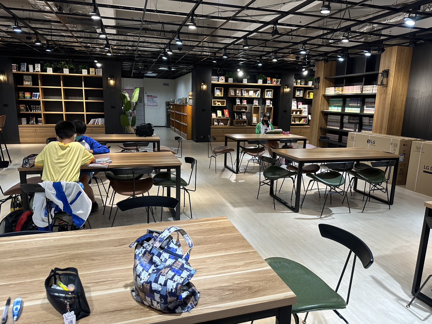 海山高中：圖書館一館 /商空+主視覺系列整體設計 36