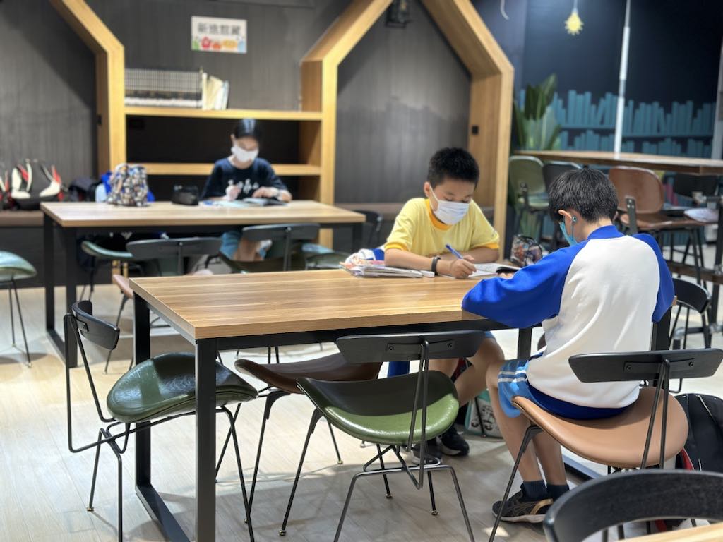 海山高中：圖書館一館 /商空+主視覺系列整體設計 56