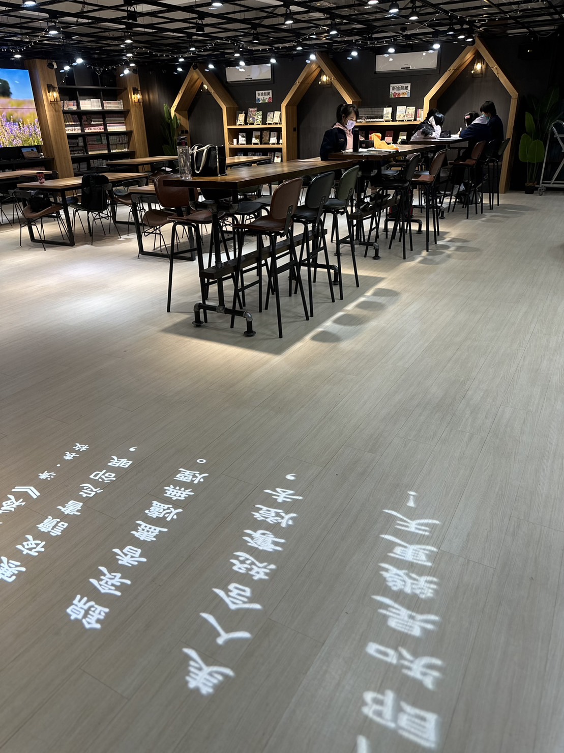 海山高中：圖書館一館 /商空+主視覺系列整體設計 24