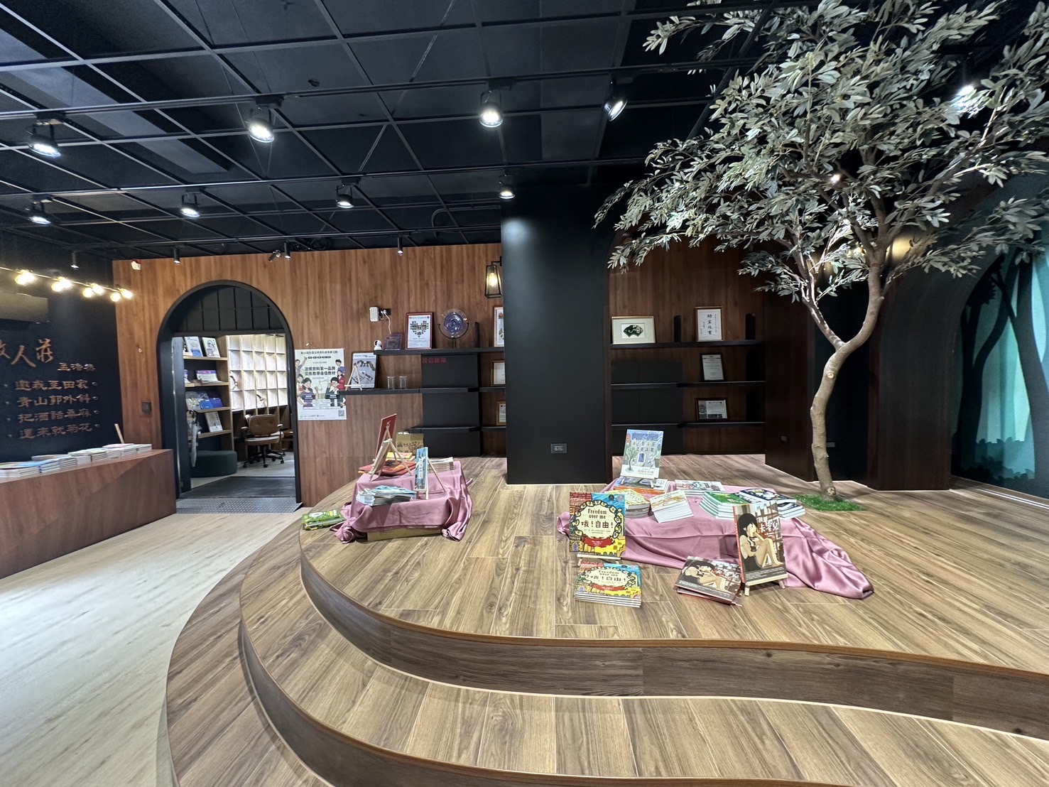 海山高中：圖書館二館 /商空+主視覺系列整體設計 24